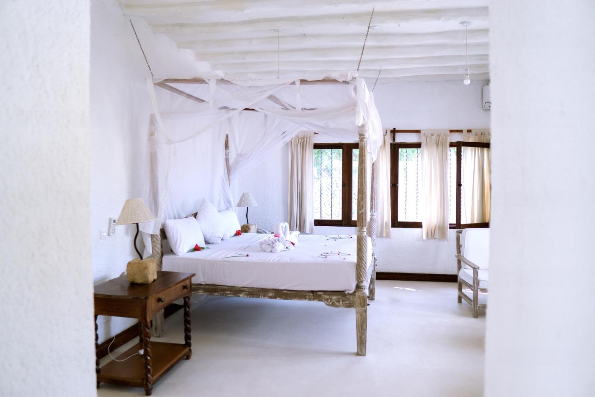 Met Beach Resort Malindi Exterior foto
